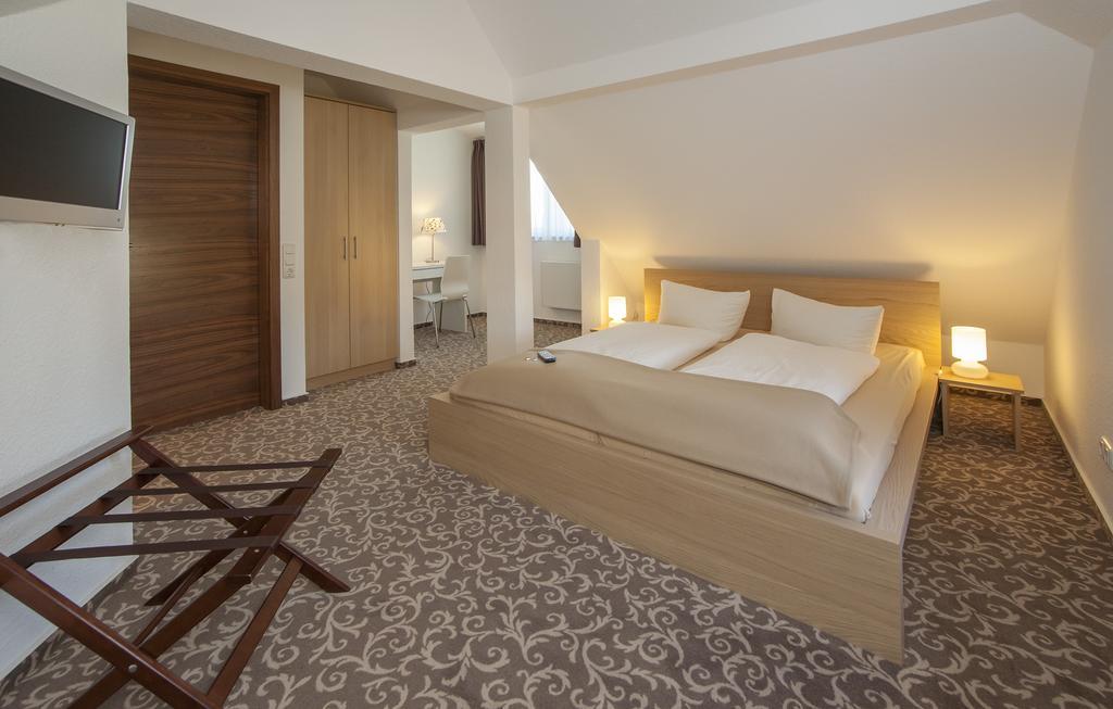 Pension Lok-Inn Валлуф Экстерьер фото
